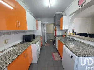 Apartamento T3 em Quelfes