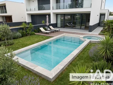 Casa/Moradia  em Perelhal