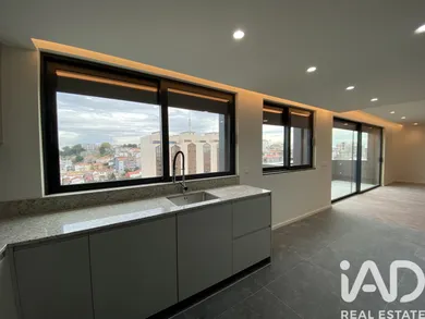 Apartamento T3 em Mafamude e Vilar do Paraíso