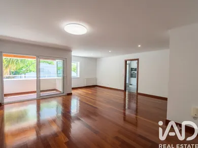 Apartamento T3 em Lumiar