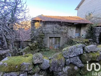 Casa de campo  em Castro Laboreiro e Lamas de Mouro