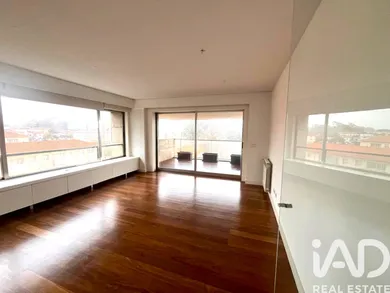 Apartment T1 in Lordelo Do Ouro E Massarelos