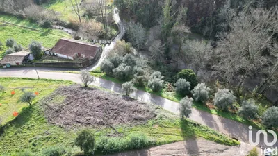 Fotografia 3 de Terreno urbano de 1350 m² em Miranda do Corvo