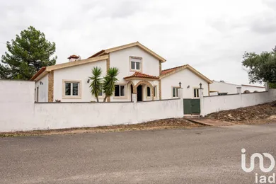 Maison à Azoia de Cima e Tremês