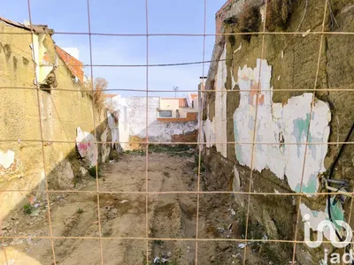 Fotografia 1 de Terreno de 82 m² em Cuba