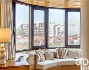 Apartment T3 at Campo de Ourique