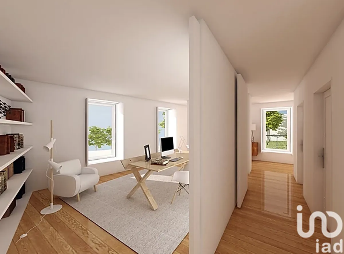 Prédio de 641 m² em São Vicente