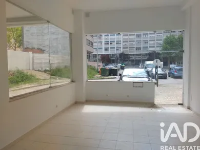 Loja / Estabelecimento Comercial  em Alto do Seixalinho, Santo André e Verderena