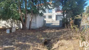 Land  in Urra