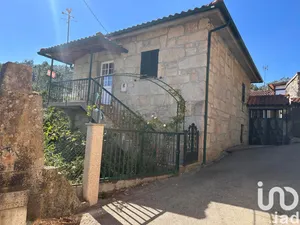 House at Santa Cruz da Trapa e São Cristóvão de Lafões
