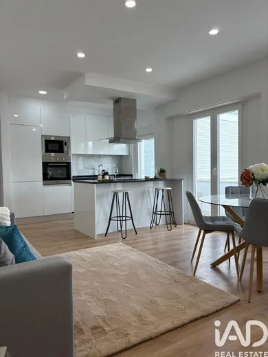 Apartamento T3 em Benfica