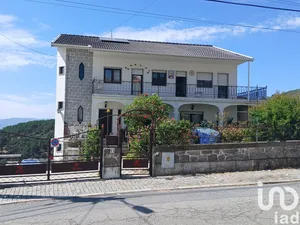 Building  in Covilhã e Canhoso