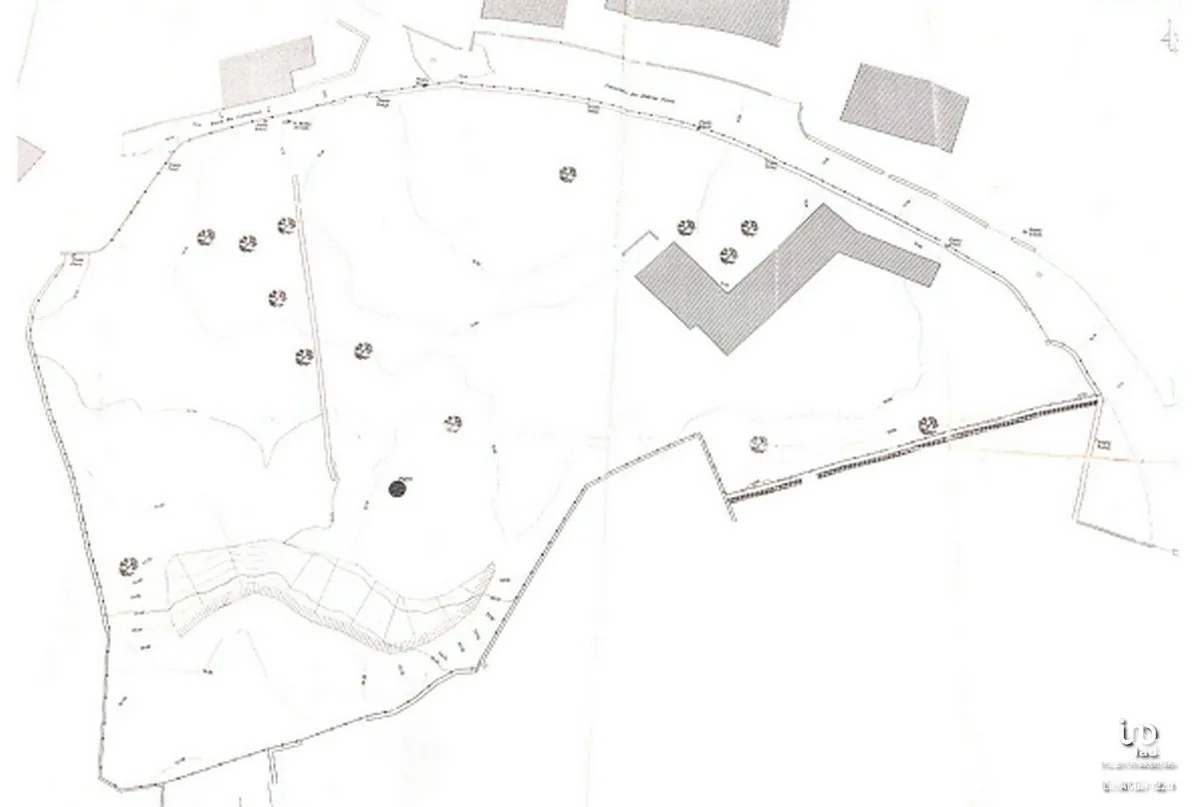 Terreno de 5265 m² em Perre