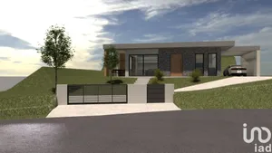 Village house in Rio Maior