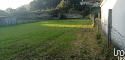 Fotografia 3 de Terreno de 1217 m² em Refóios do Lima