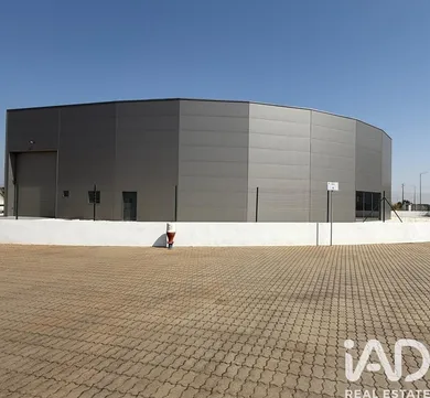 Armazém em Arcos