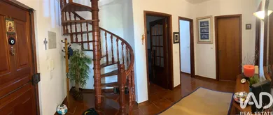 Apartamento T4 em Atouguia da Baleia
