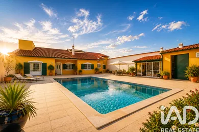 House  in Rio Maior
