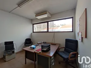 Loja / Estabelecimento Comercial  em Carnaxide e Queijas