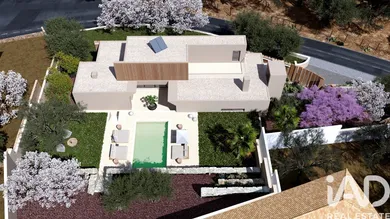 House in Loulé (São Clemente)
