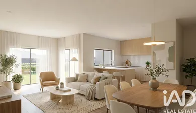Apartamento T3 em Corroios