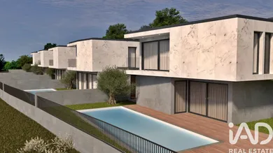 Traditional house  in Vila meã