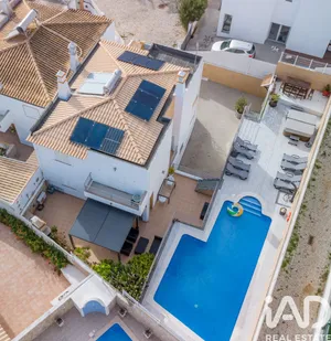 Casa/Moradia em Albufeira e Olhos de Água