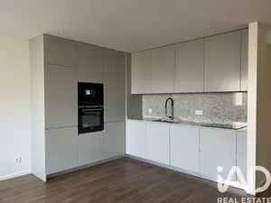 Apartamento T1 em Mafamude e Vilar do Paraíso
