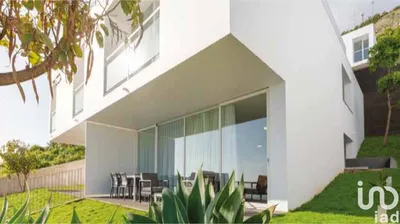 Fotografia 12 de Casa/Moradia 3 quartos de 571 m² em Funchal