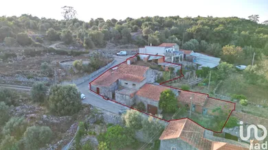 Maison de village à Alvorge