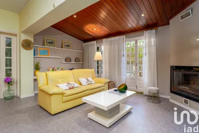 House  in Marinha Grande