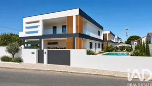 Casa/Moradia em São João das Lampas e Terrugem