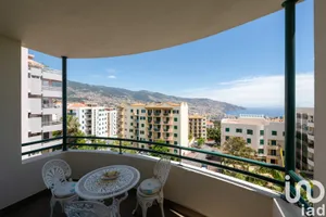 Apartamento T4 em São Martinho