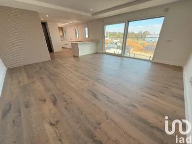 Apartamento T5+ em Laranjeiro e Feijó