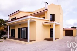 House in Fernão Ferro