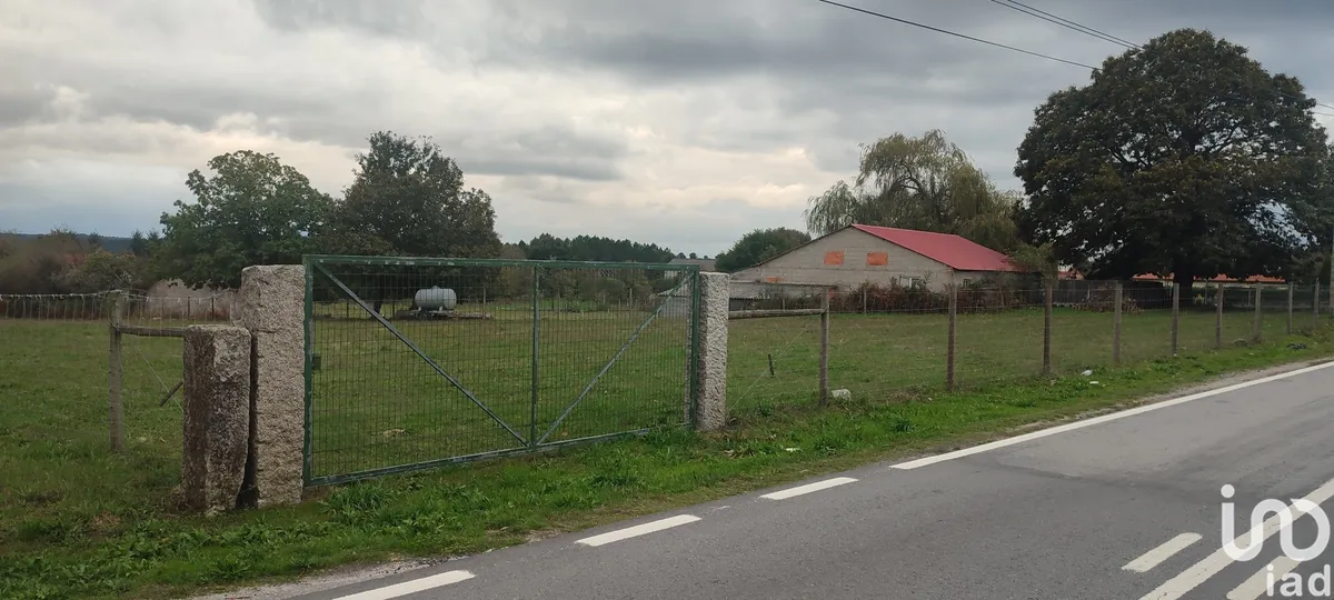 Terreno de 4030 m² em Peva e Segões