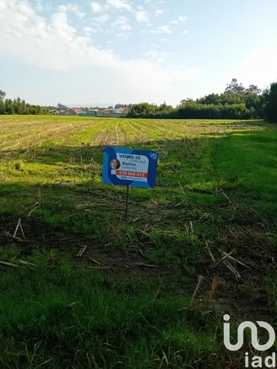 Fotografia 6 de Terreno de 700 m² em Pardilhó