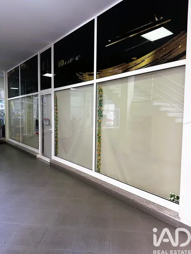 Shop/Premises commercial in Lamego (Almacave e Sé)