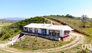 Farm  in Mexilhoeira Grande