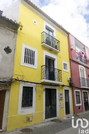 Prédio  em Setúbal (São Julião, Nossa Senhora da Anunciada e Santa Maria da Graça)