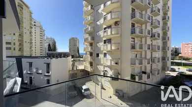 Apartamento T2 em Armação de Pêra