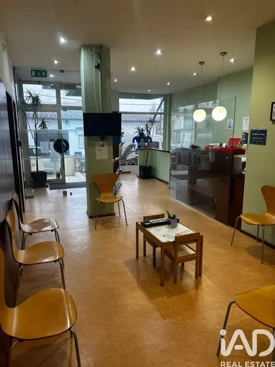 Boutique/Local commercial à Pedroso e Seixezelo