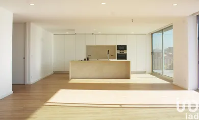 Apartment T4 at Espinho