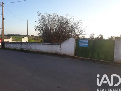 Fotografia 3 de Terreno urbano de 606 m² em Vaiamonte
