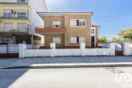 Moradia em banda em Rio Maior
