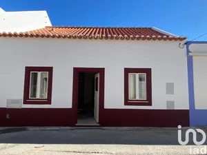 Village house in Carvoeira e Carmões