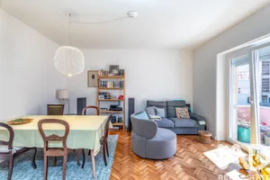 Apartamento T3 em Areeiro