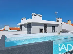 Apartamento T3 em Ericeira