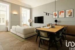 Apartamento T2 em Santa Maria Maior