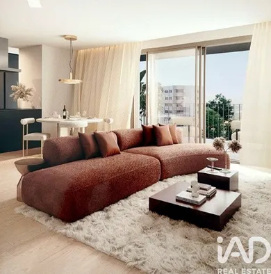 Apartamento T3 em Faro (Sé e São Pedro)